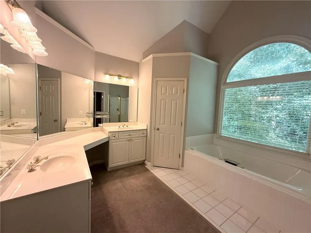 1925 Noblin Ridge Trail Duluth, GA 30097