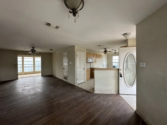 2930 Waco Street San Angelo, TX 76901