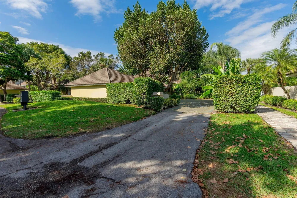 11967 Polo Club Road Wellington, FL 33414