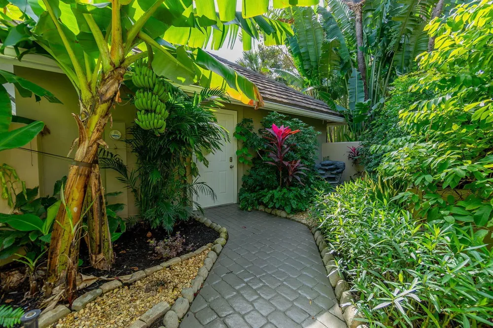 11967 Polo Club Road Wellington, FL 33414