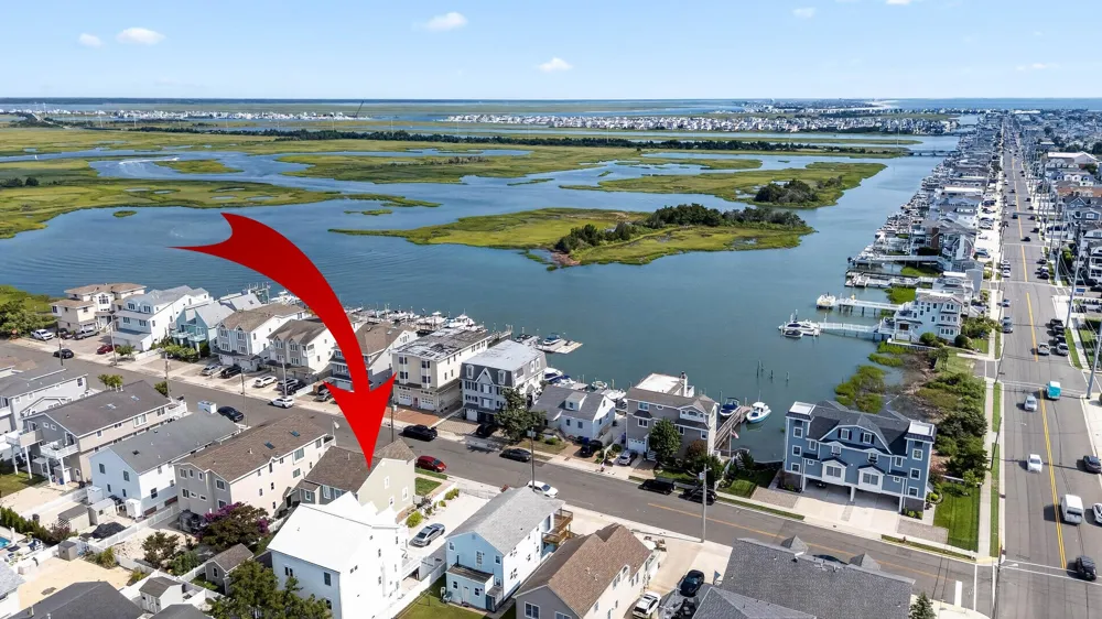 356 E 39th Street Avalon, NJ 08202