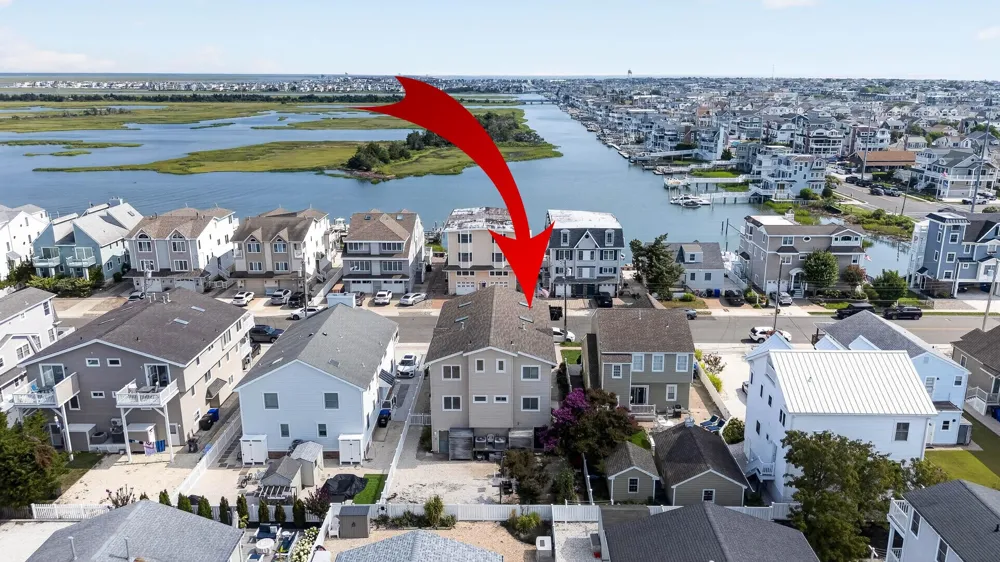 356 E 39th Street Avalon, NJ 08202