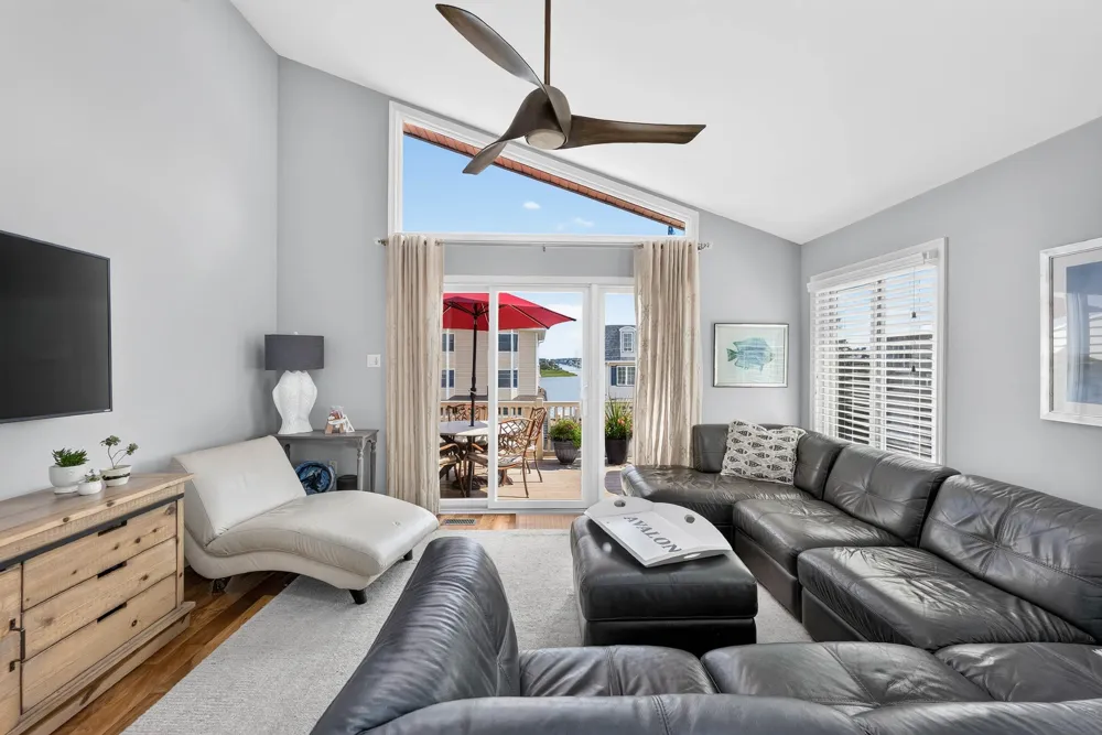 356 E 39th Street Avalon, NJ 08202