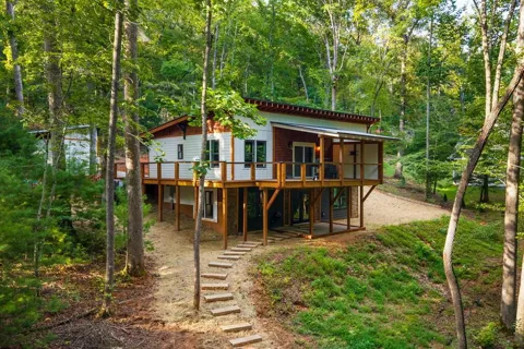 208 Autumn Lane