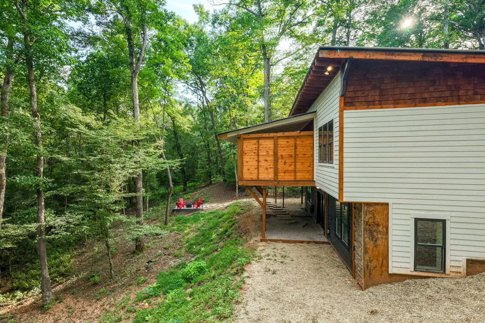 208 Autumn Lane Blairsville, GA 30512
