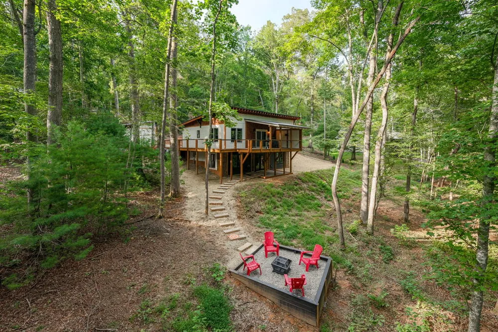208 Autumn Lane Blairsville, GA 30512