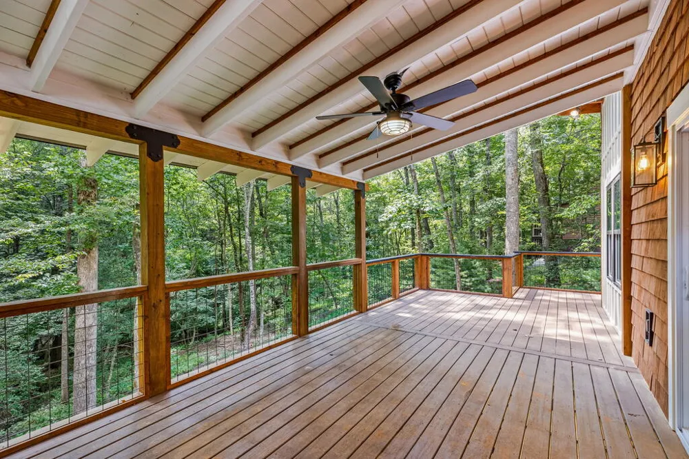208 Autumn Lane Blairsville, GA 30512