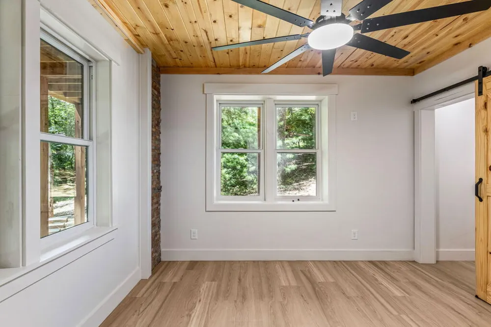 208 Autumn Lane Blairsville, GA 30512