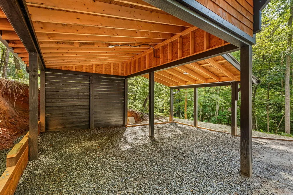 208 Autumn Lane Blairsville, GA 30512