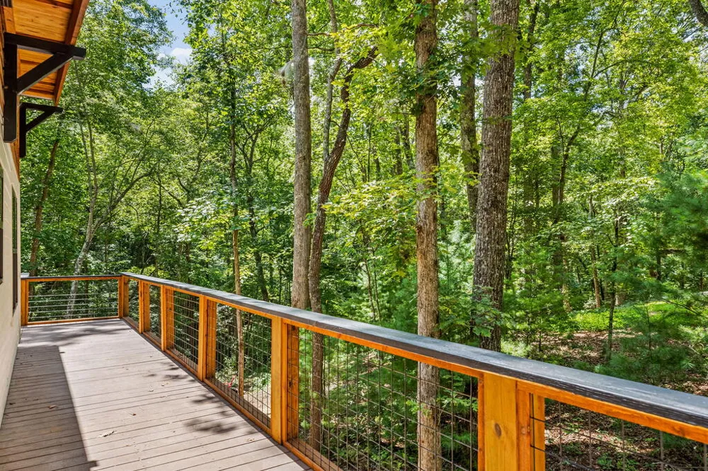 208 Autumn Lane Blairsville, GA 30512
