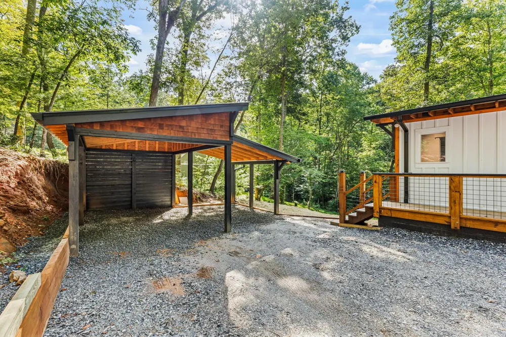 208 Autumn Lane Blairsville, GA 30512