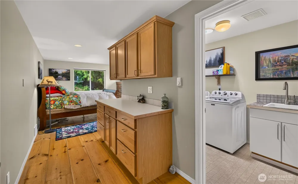 776 shelter bay Drive La Conner, WA 98257