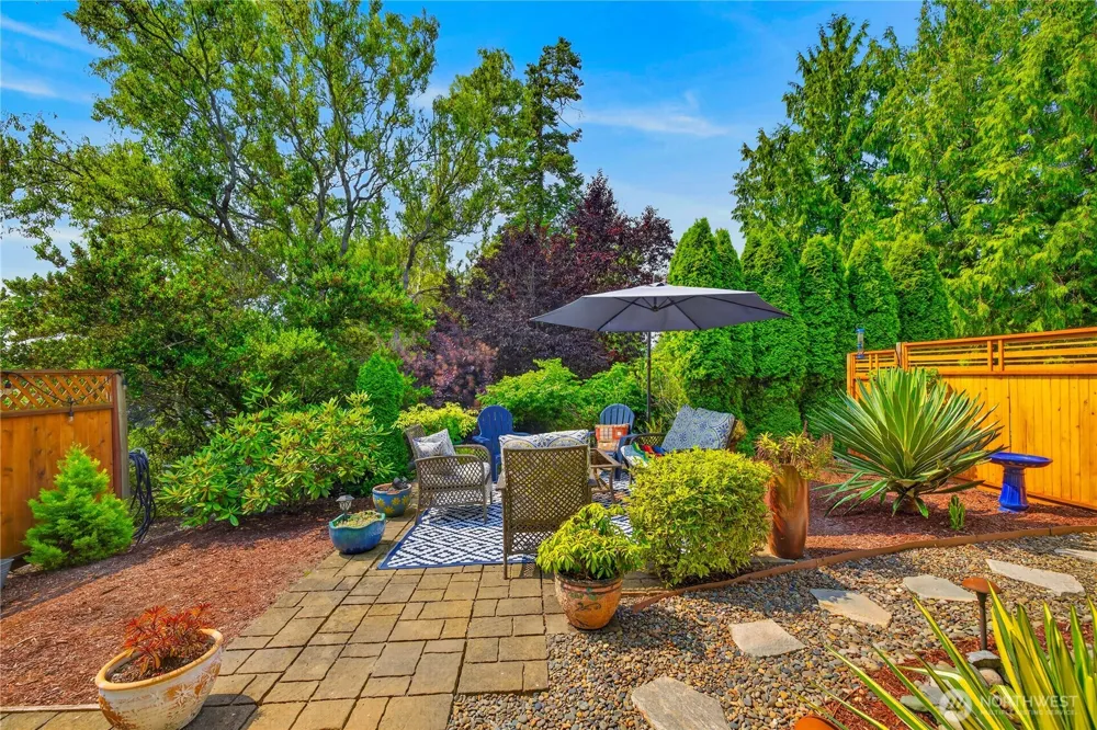 776 shelter bay Drive La Conner, WA 98257