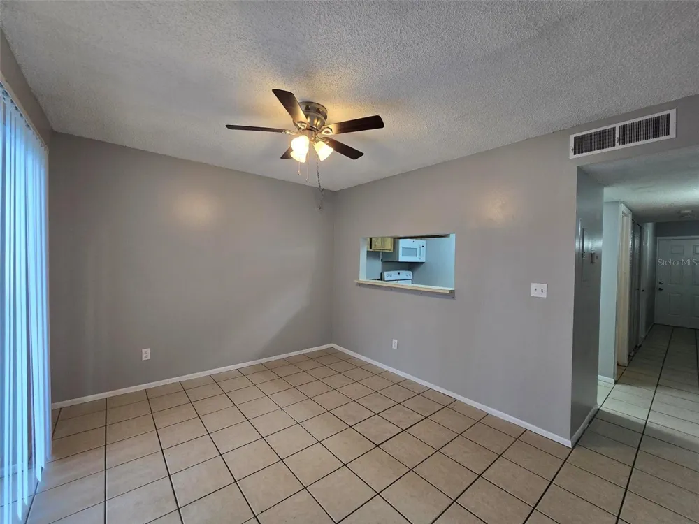 7186 E BANK DRIVE #7186 Tampa, FL 33617