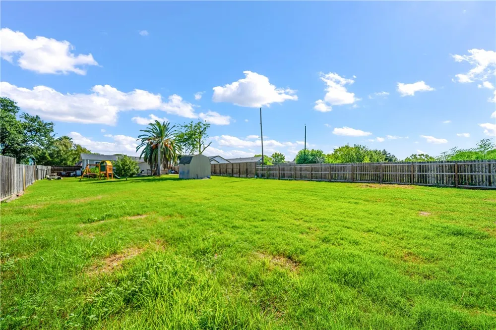 329 E Lakeside and 326 Picture Drive Corpus Christi, TX 78418