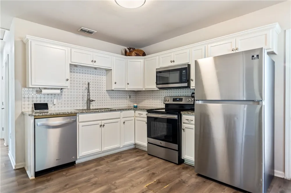 329 E Lakeside and 326 Picture Drive Corpus Christi, TX 78418