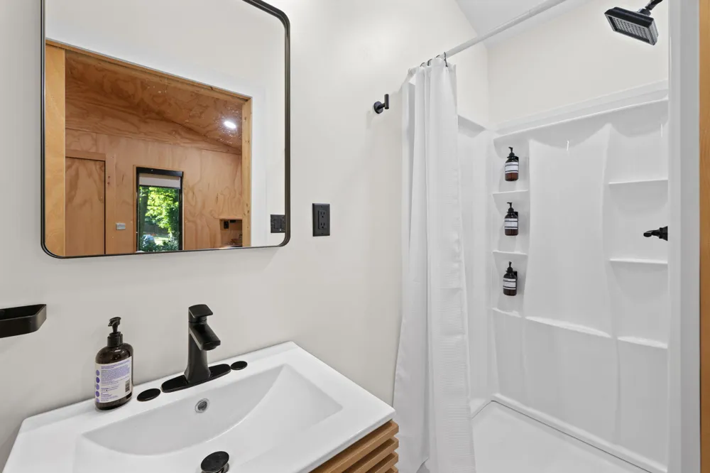 211 Dawn Street Signal Mountain, TN 37377