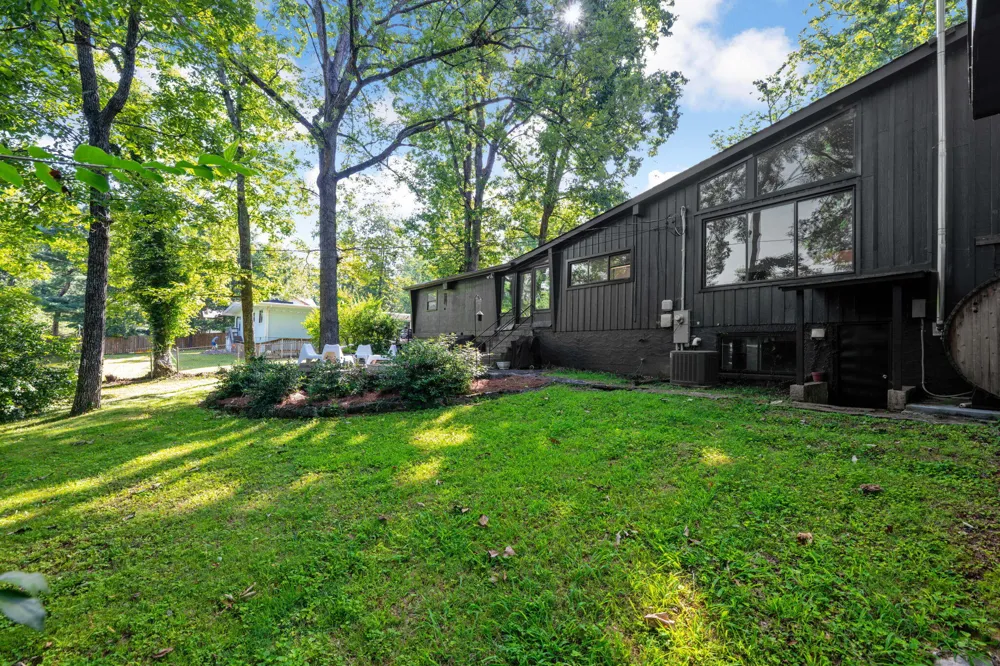 211 Dawn Street Signal Mountain, TN 37377
