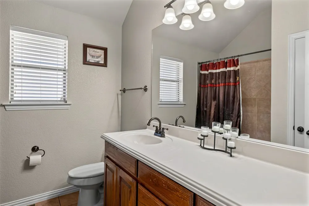 9719 Ravenswood Road Granbury, TX 76049