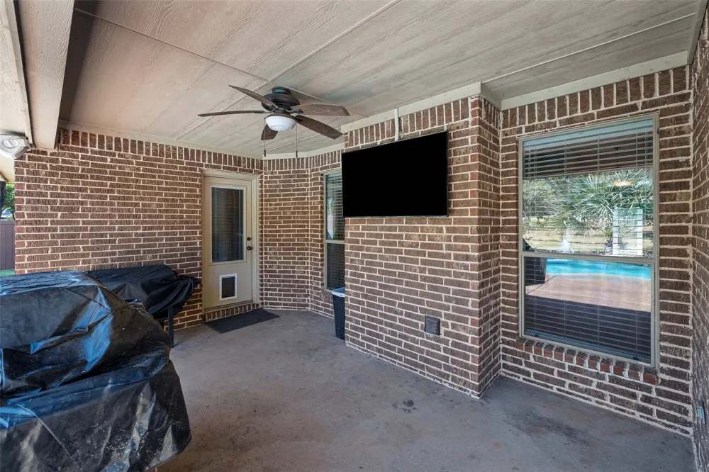 9719 Ravenswood Road Granbury, TX 76049