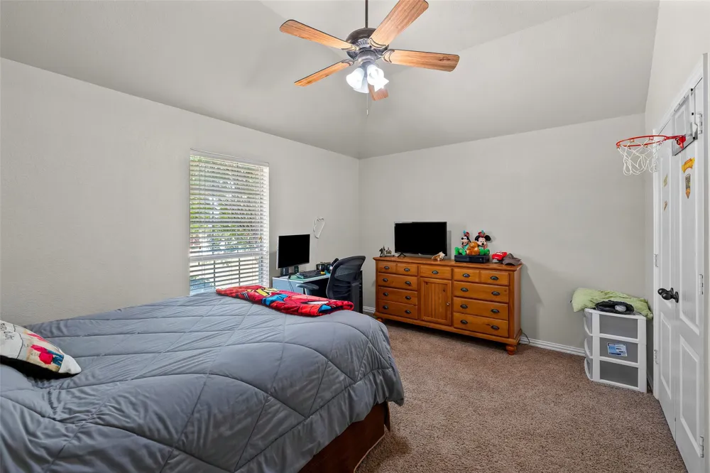 9719 Ravenswood Road Granbury, TX 76049