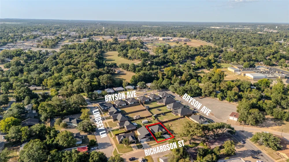 505 Richardson Street Athens, TX 75751
