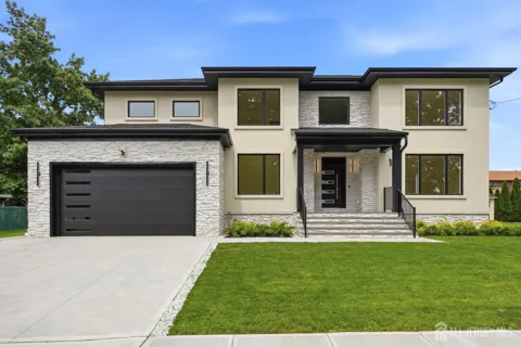 11 Gordon Avenue