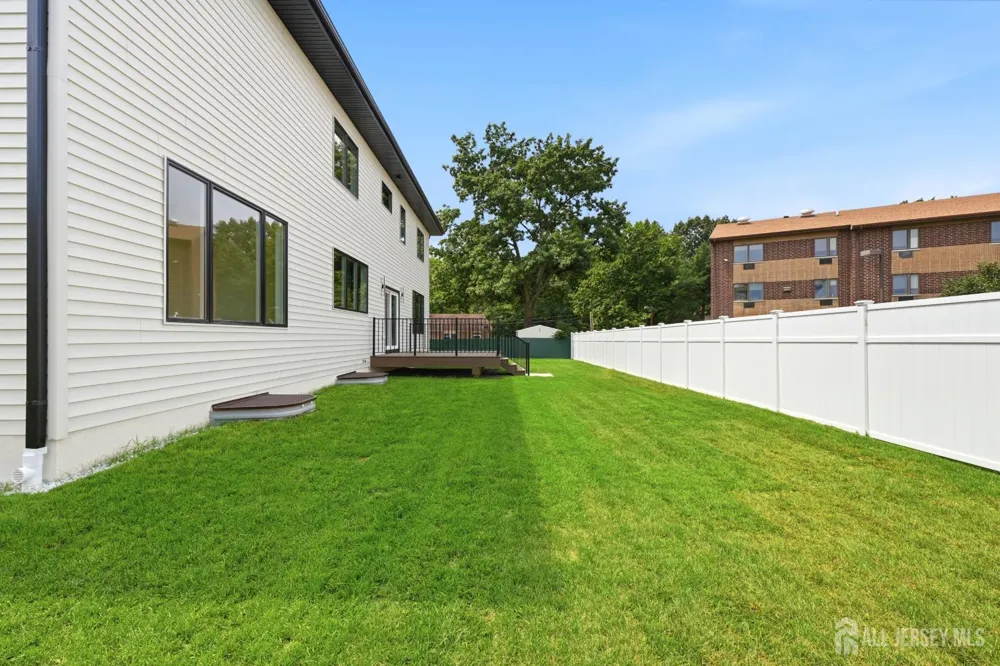 11 Gordon Avenue Spotswood, NJ 08884