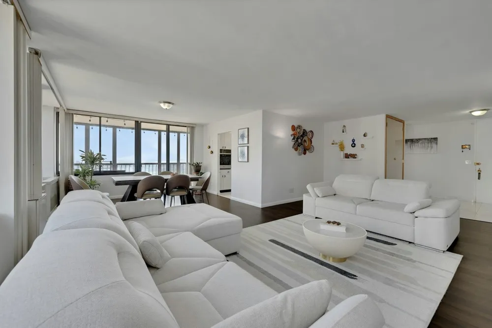 200 WINSTON DR Cliffside Park, NJ 07010