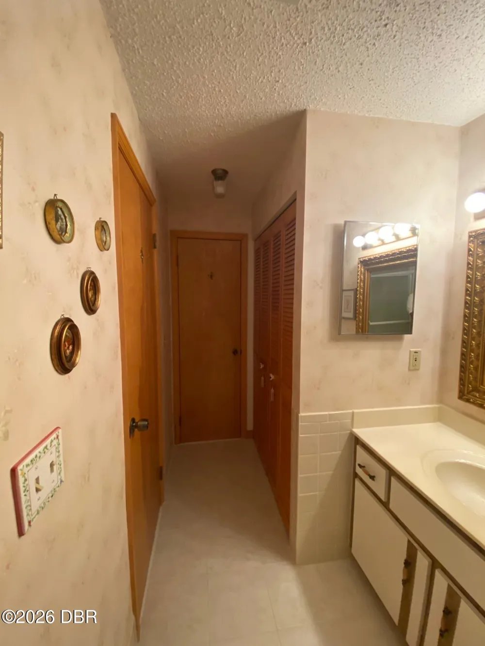 910 Big Tree Road #302 South Daytona, FL 32119