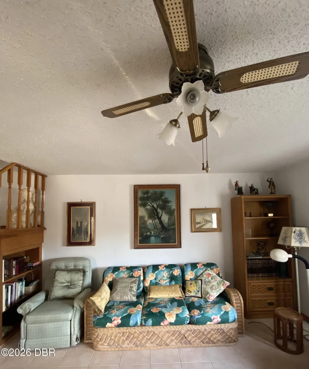 910 Big Tree Road #302 South Daytona, FL 32119