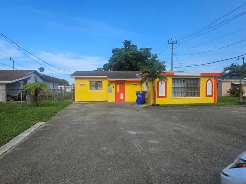 1081 NW 24th Avenue
