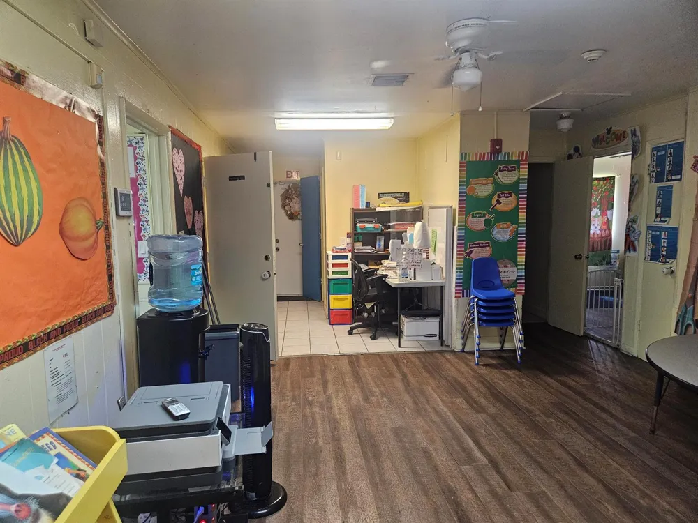 1081 NW 24th Avenue Pompano Beach, FL 33069