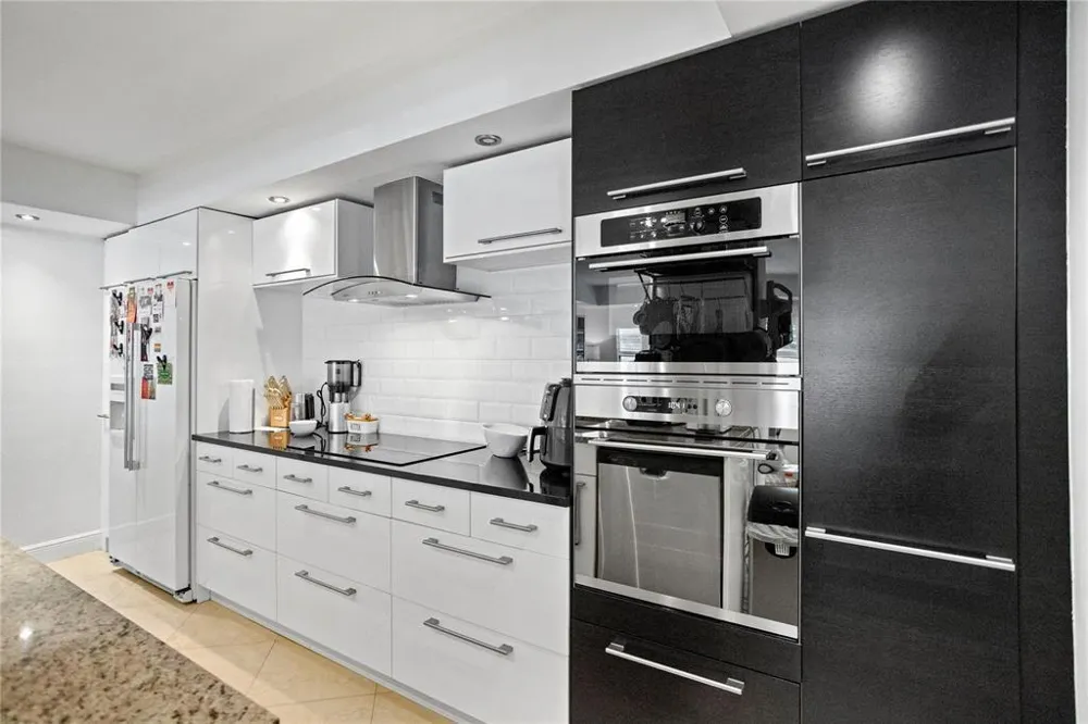 2900 NE 30TH STREET #G1 Fort Lauderdale, FL 33306