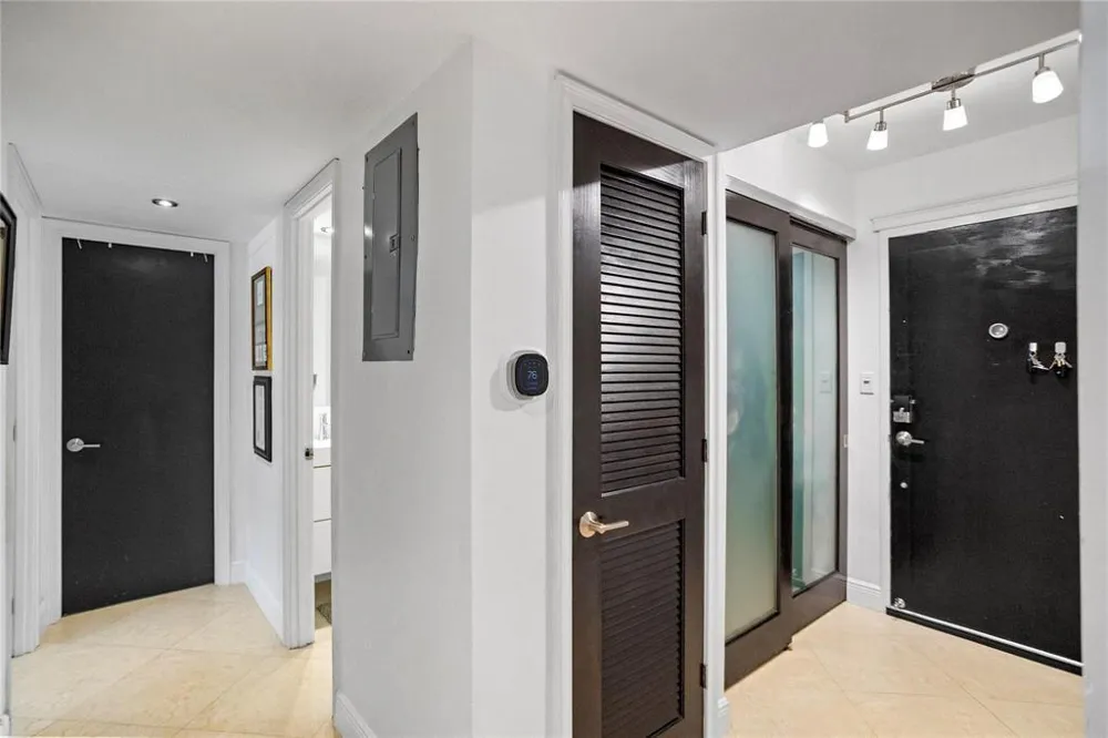 2900 NE 30TH STREET #G1 Fort Lauderdale, FL 33306