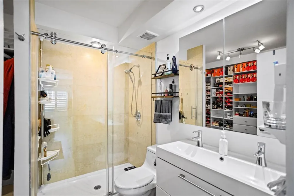 2900 NE 30TH STREET #G1 Fort Lauderdale, FL 33306
