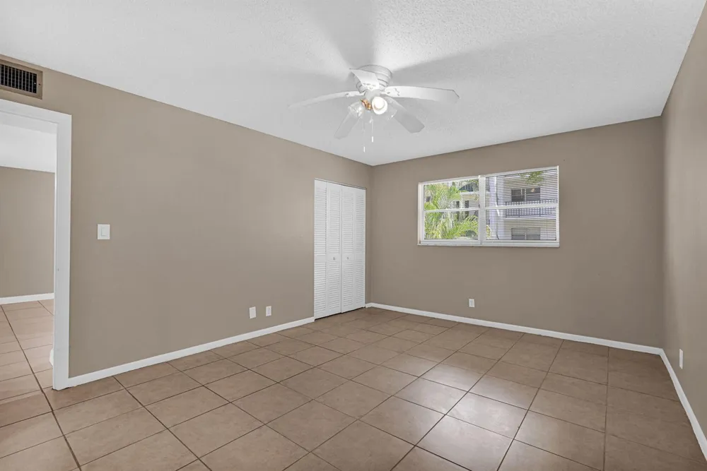 3360 SPANISH MOSS TERRACE #211 Lauderhill, FL 33319
