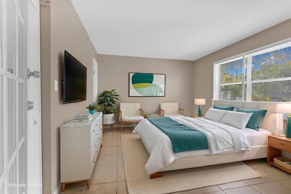 3360 SPANISH MOSS TERRACE #211 Lauderhill, FL 33319