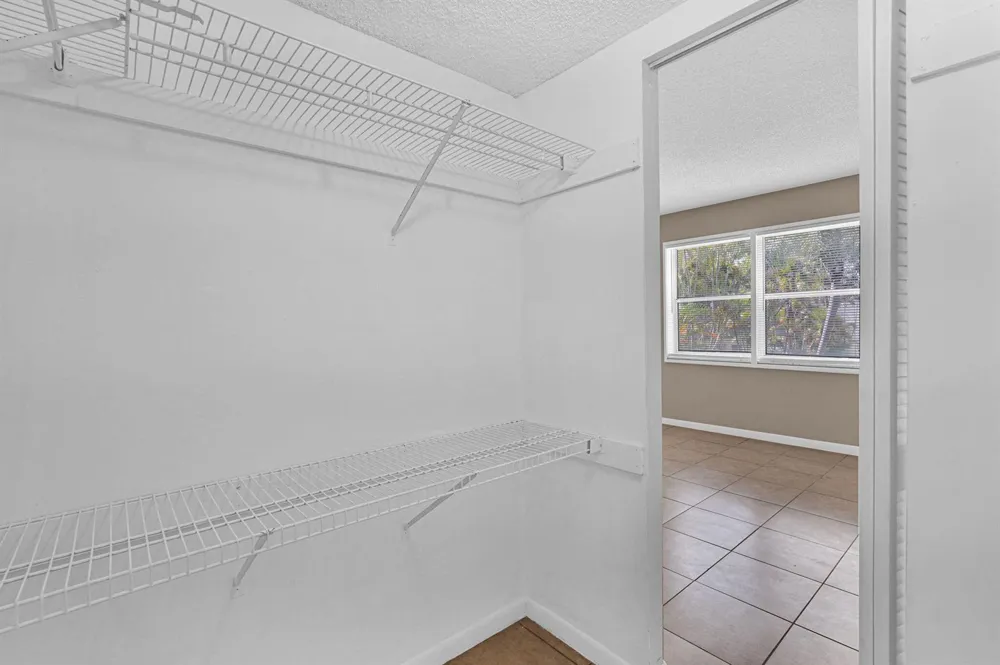 3360 SPANISH MOSS TERRACE #211 Lauderhill, FL 33319