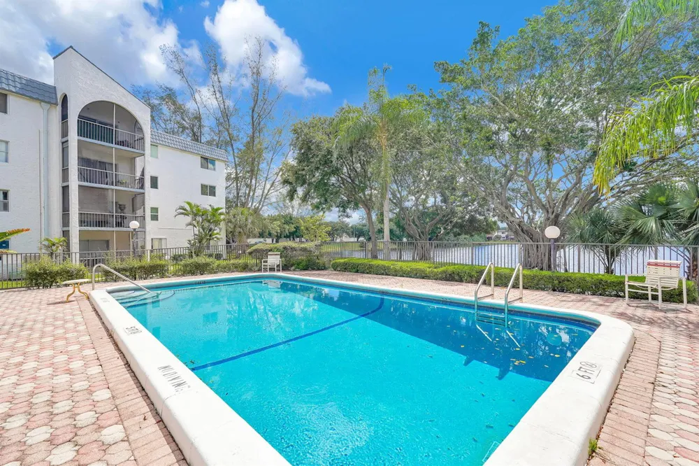3360 SPANISH MOSS TERRACE #211 Lauderhill, FL 33319