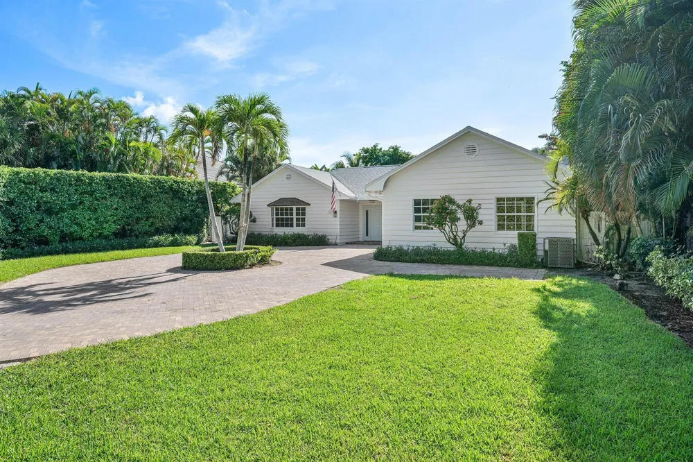 5555 Ocean Boulevard Ocean Ridge, FL 33435