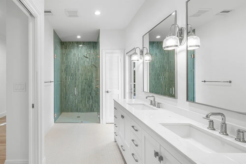 5555 Ocean Boulevard Ocean Ridge, FL 33435