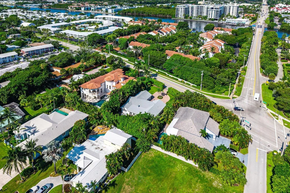 5555 Ocean Boulevard Ocean Ridge, FL 33435