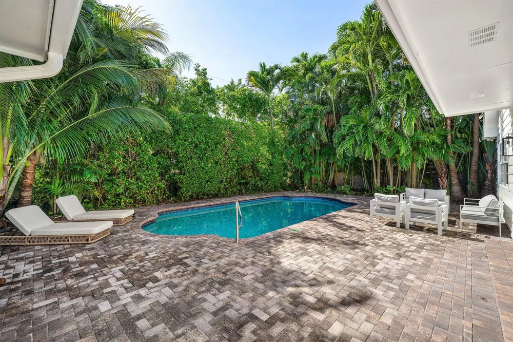 5555 Ocean Boulevard Ocean Ridge, FL 33435