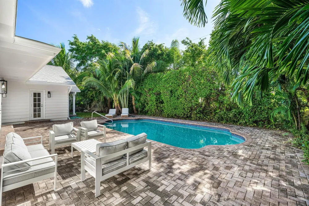 5555 Ocean Boulevard Ocean Ridge, FL 33435