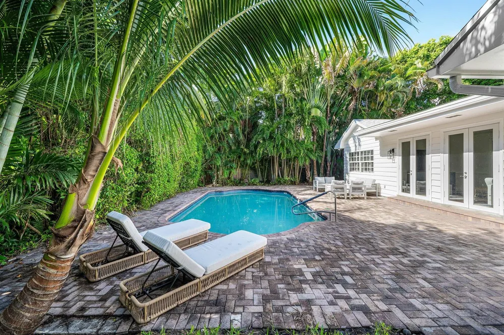 5555 Ocean Boulevard Ocean Ridge, FL 33435