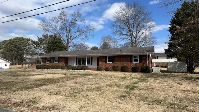 425 Westview Dr NE Cleveland, TN 37312