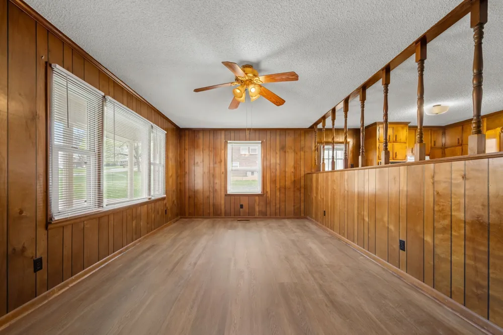 210 Lee Ave Woodbury, TN 37190