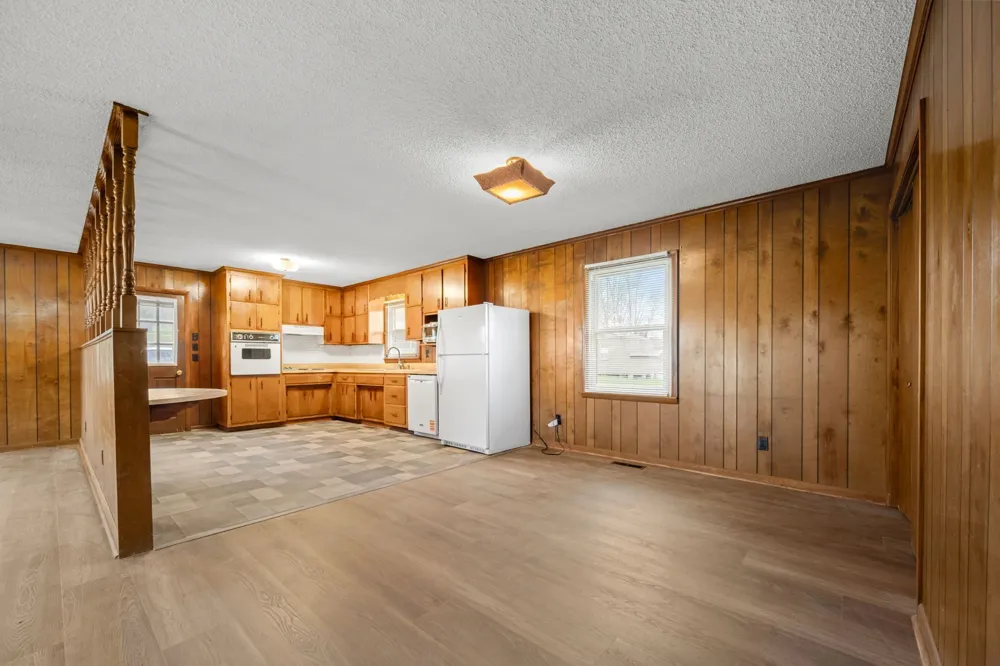 210 Lee Ave Woodbury, TN 37190