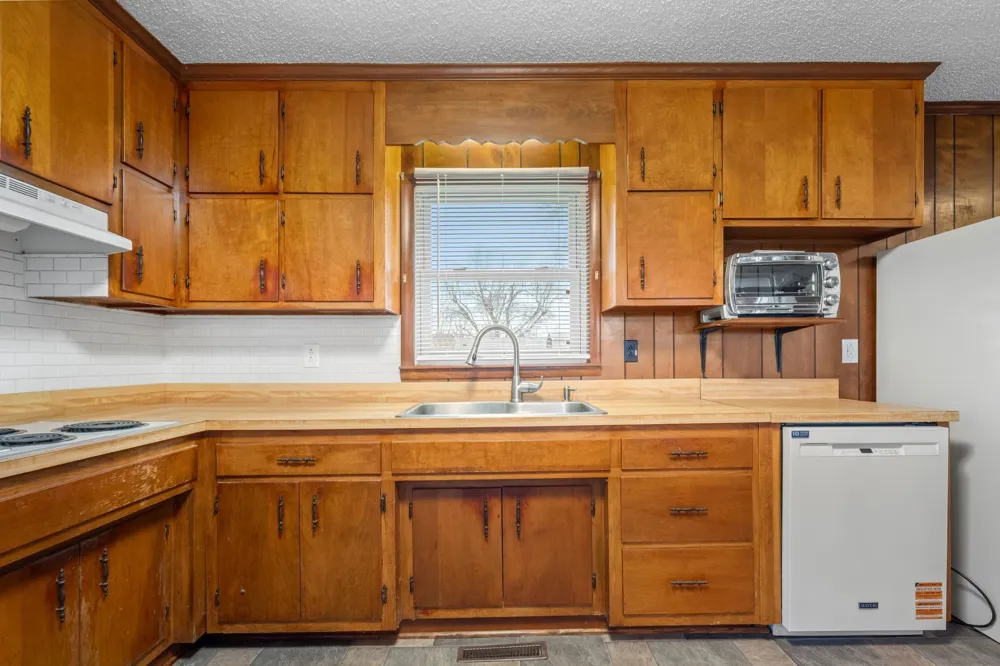 210 Lee Ave Woodbury, TN 37190